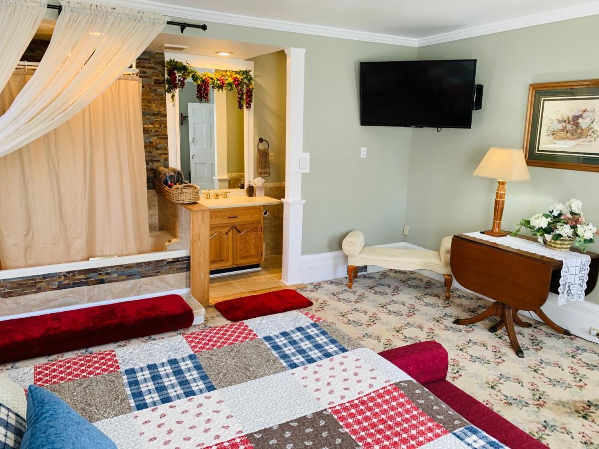 Centennial Inn Bed & Breakfast Конніот Екстер'єр фото
